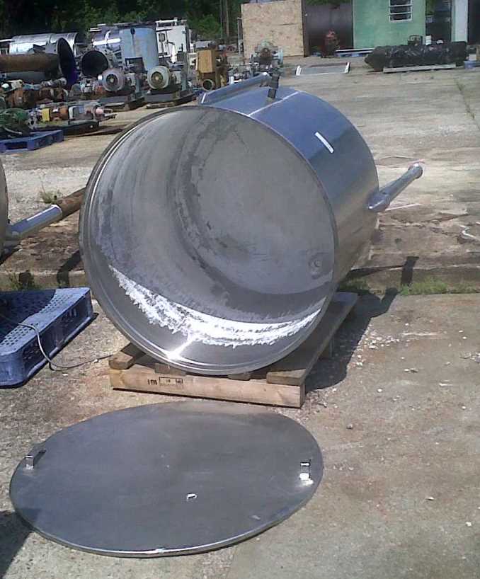 ***SOLD*** used 220 Gallon Stainless Steel tank. 40